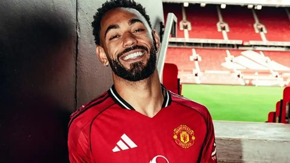 เชียร์ตั้งแต่เด็ก คุนญา หวังพาแมนฯ ยูไนเต็ด กลับสู่จุดสูงสุด