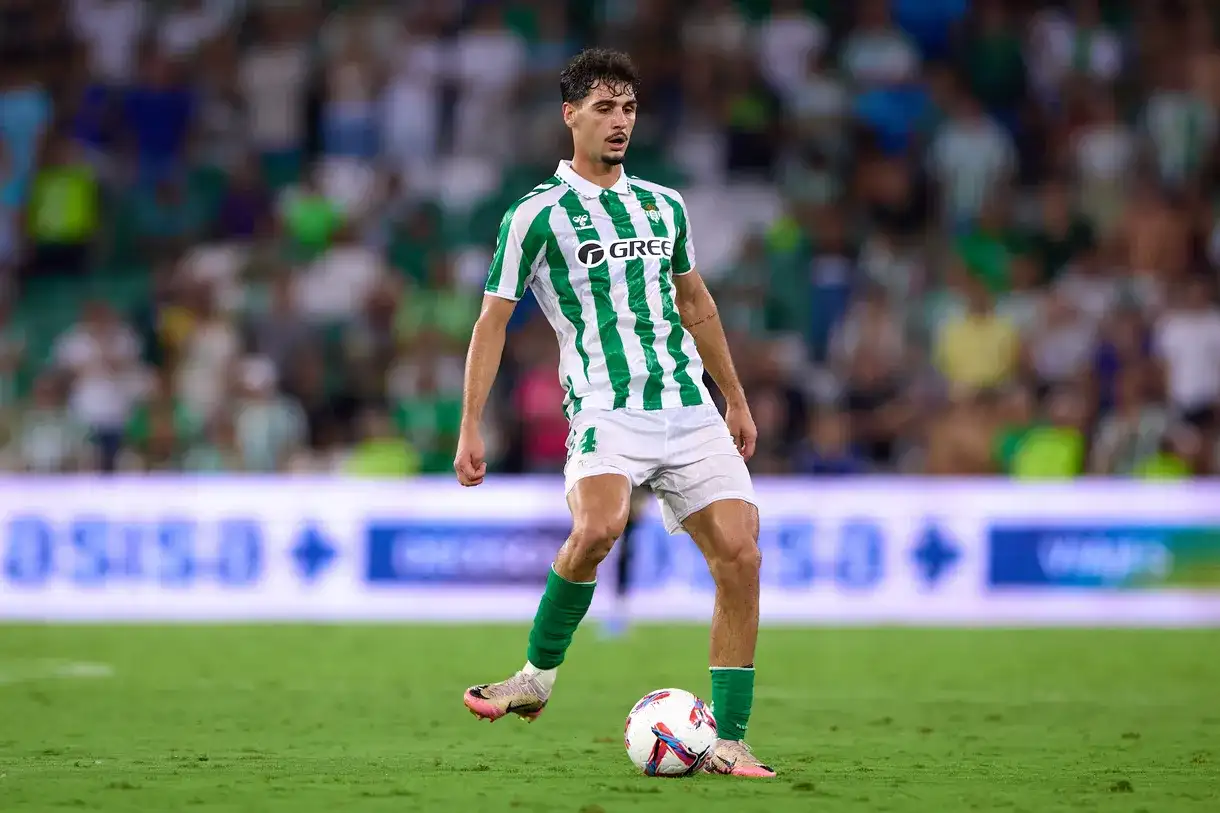 หมีประกาศคว้าการ์โดโซ่จากเบติสเซ็น5ปี